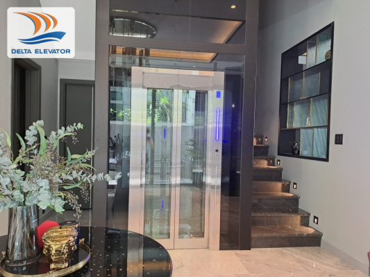 Khi gặp sự cố thang máy cần bình tĩnh và xử lý đúng cách