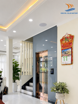 Diện tích nhà quá hạn chế có thể gây khó khăn khi lắp đặt thang máy
