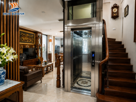 Thang máy lắp gọn gàng trong nhà cải tạo không ảnh hưởng không gian sinh hoạt