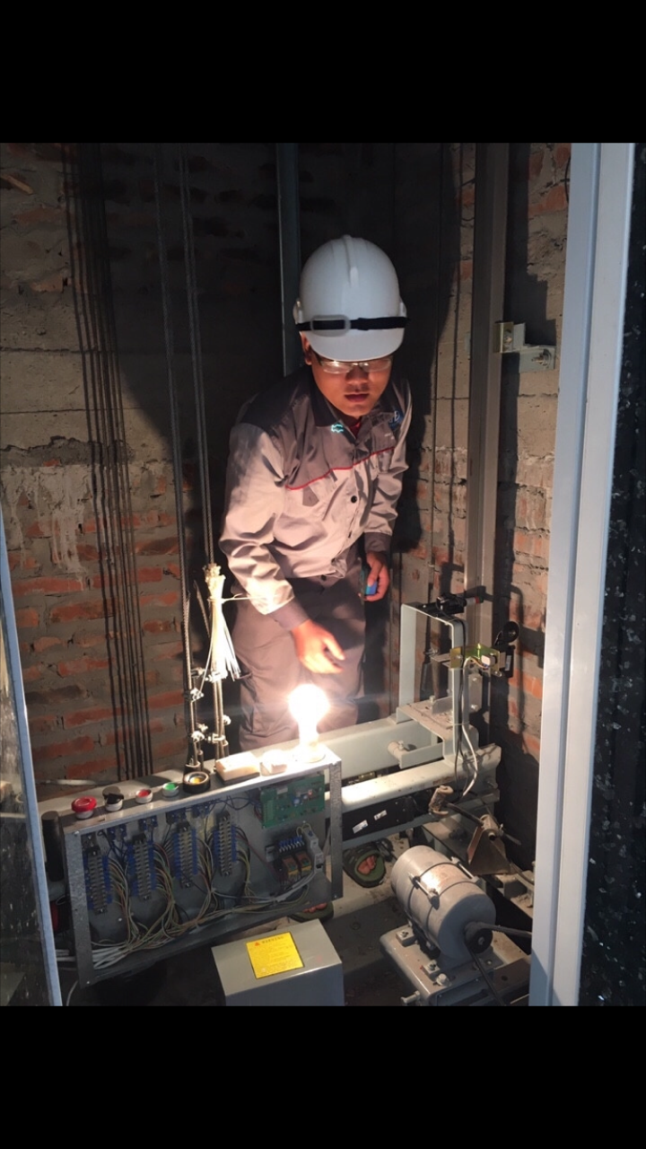 Chi phí bảo trì bảo dưỡng định kỳ giúp thang máy vận hành ổn định lâu dài