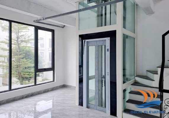 Trải nghiệm sử dụng thang máy mini và tiêu chuẩn tùy thuộc vào số lượng thành viên