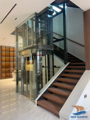 Chi phí lắp thang máy mini gia đình không có một mức giá cố định mà phụ thuộc vào nhiều yếu tố
