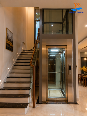 Lắp thang máy cạnh cầu thang bộ phù hợp cho nhà cải tạo